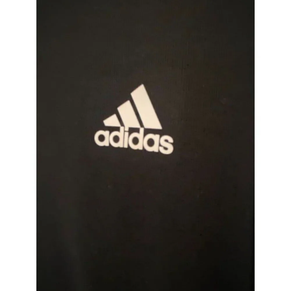 Black Adidas Sweatshirt/Hoodie (Large)